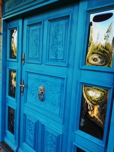 Dom Z Niebieskimi Drzwiami Czyli Jakie Drzwi Do Domu Z Bali