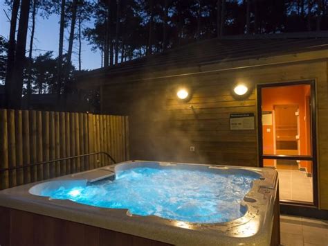 Guests of our accommodations have exclusive access to the boardwalk. 43 best images about Center Parcs | Accommodation on ...
