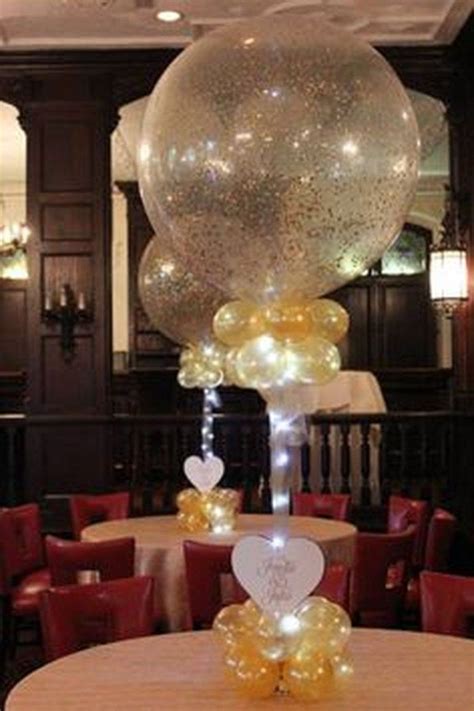 Simple And Beautiful Balloon Wedding Centerpieces Decoration Ideas 44