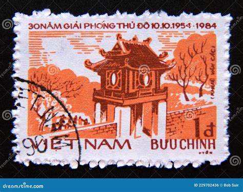Sello Postal Vietnam Monumento De La Puerta De Enlace De Khue Van