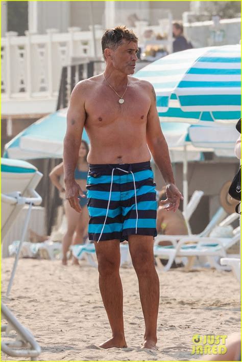 Rob Lowe Shows Off Fit Shirtless Figure At The Beach Photo 4477352 Rob Lowe Shirtless