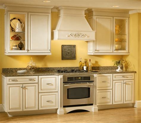 How To Make Mustard Yellow In Your Small Kitchen Décor