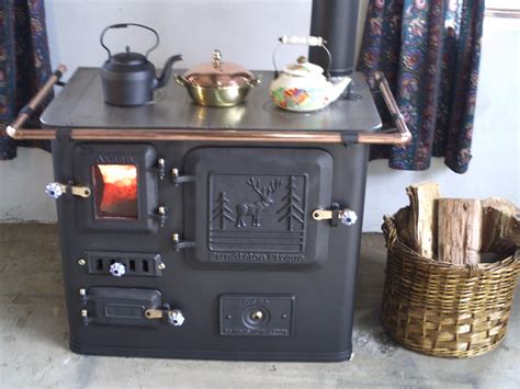 Además de racionalizados constructivamente para poder ofrecer unos precios muy competitivos que. www.cocinas a leñas - Buscar con Google | Cocina a leña ...