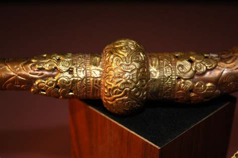 Buddhist Ritual And Ceremonial Dragon Chu Srin Bugle Horn Trumpet