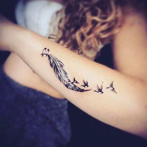 Pin By Juh Earper On Tattoos Tattoo Fonts Girl Arm Tattoos Feather