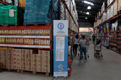 Anunciaron que en agosto continuarán los descuentos en farmacias y