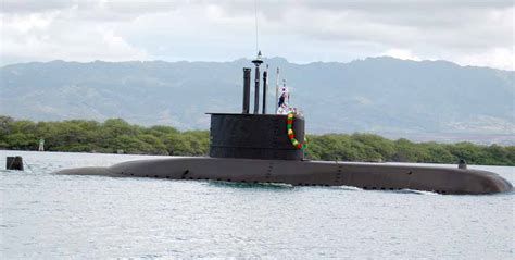 Kemudian pada pukul 04.00, kapal melaksanakan penggenangan peluncur torpedo yang merupakan kontak terakhir dengan kapal selam tersebut. Inilah Sejarah dan Kemampuan Kapal Selam Kelas Chang Bogo ...
