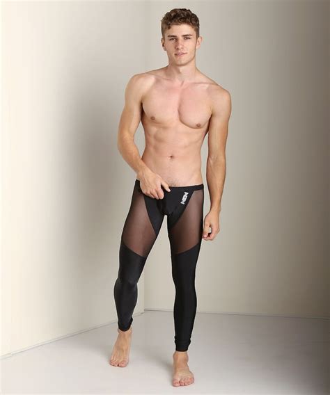 Pin On How Guys Should Wear Their Tights