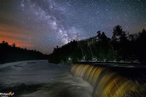 The Most Stellar Places For Stargazing In Michigan Michigan Fall In
