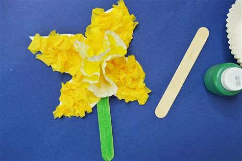 Simple Daffodil Craft For Kids Daffodil Craft Crafts For Kids