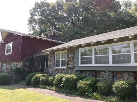 Mid Century Traditional storybook Ranch style rambler home ...