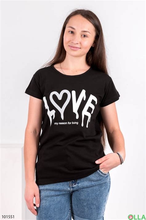 Женская черная футболка с надписью цена 109 грн И Kf055 2 купить в