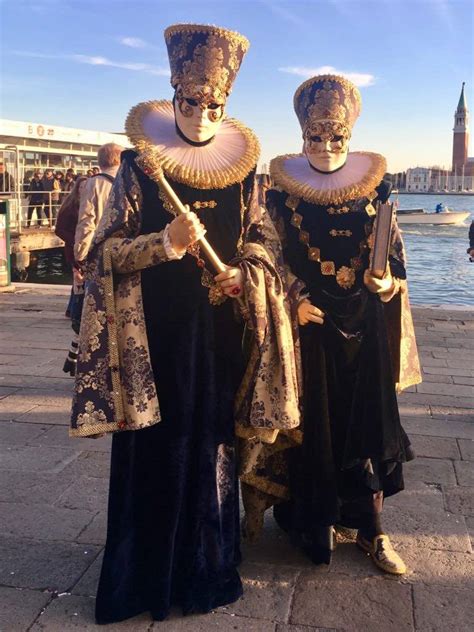 Venetian Carnival Masks The 8 Best Venice Carnival Costumes