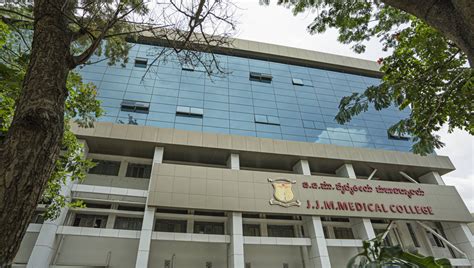 Jjm Medical College Davangere Courses And Admission