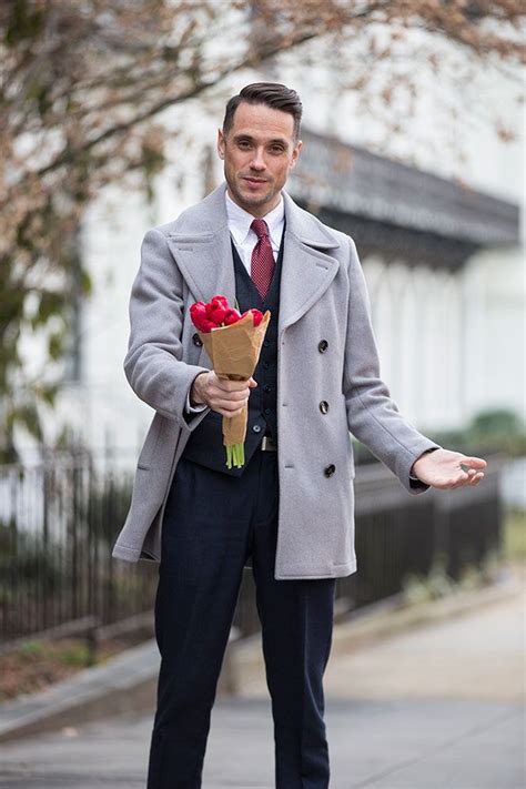 Find unique gifts for friends today. What to Wear on a Valentine's Day Date - Men's Outfit ...