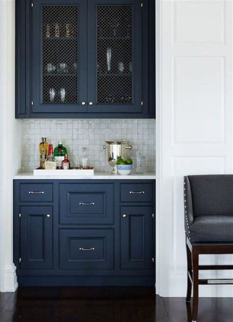 The cabinet doors do not come off so anything i would do to them has to be done while they are still hanging on the hinges. Planning A Butler's Pantry: Gallerie B | Blue kitchen ...