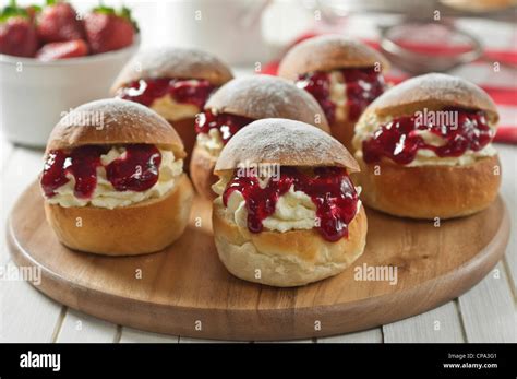 Devonshire Splits Jam And Cream Buns From The West Country Uk Food