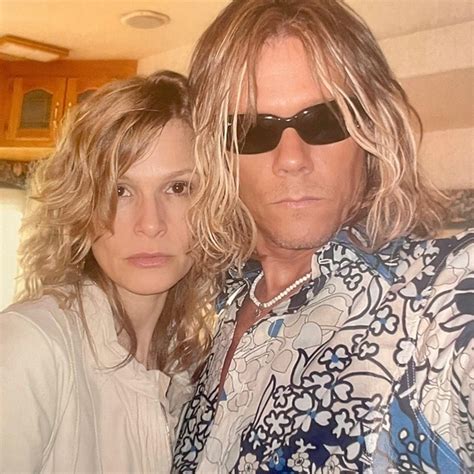 Kevin Bacon Kyra Sedgwick Speak Out On Drag Bans In Video Dancing To