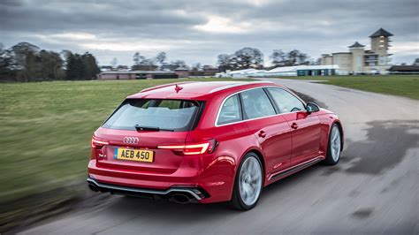 New Audi Rs4 Avant 2018 Review Rs5 Thrills With Added Practicality