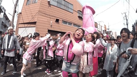 Spirits Rise At Japan S Penis Festival Social News Daily