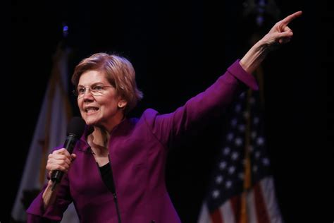 Facebook S Ad Team Shoots Itself In The Foot By Pulling Elizabeth Warren Campaign Ads Techcrunch