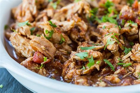 Just 15 minutes prep for this crock pot tuscan chicken recipe! Crock Pot 3-Ingredient Balsamic Chicken