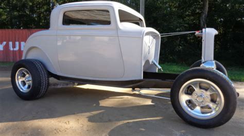 1932 Ford New Fiberglass Body New Chrome Show Chassis Project Hot
