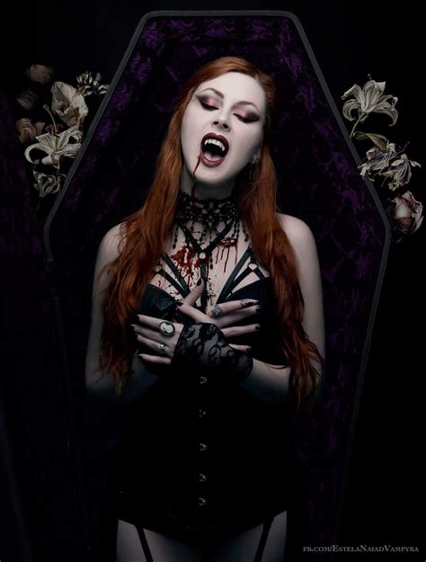 Pin By Ilion Jones On Gothic Punk Vampire Vampire Art Vampire Vampire Girls