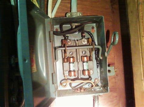 No Power To Fuse Box Going To Water Heater