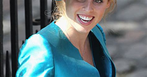Check out a few of our favorite royal fascinators below, then click through to learn how to recreate. Princess Beatrice: Fascinating Fascinator | Hot Pics | Us ...