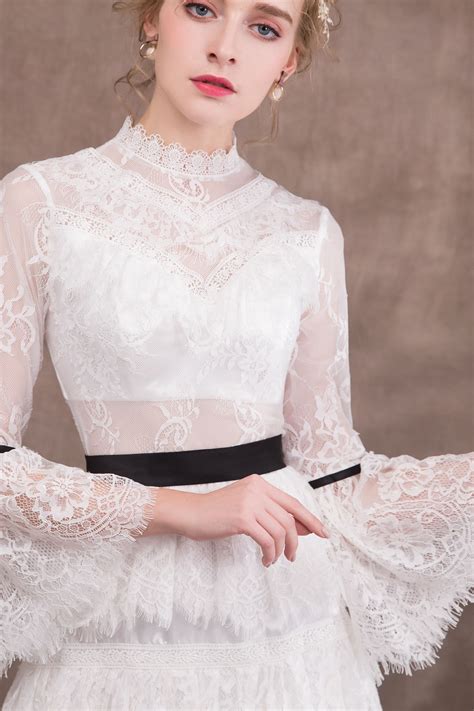 White Lace Knee Length Prom Dresses With Long Sleeves Np 0421