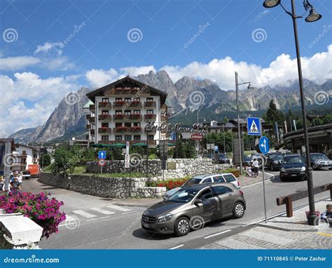 Cortina D Ampezzo Alpen Dolomiten Mountains Italy Editorial Image