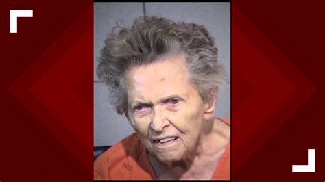 Help Me Help Me 911 Call Released In Murder Involving 92 Year Old