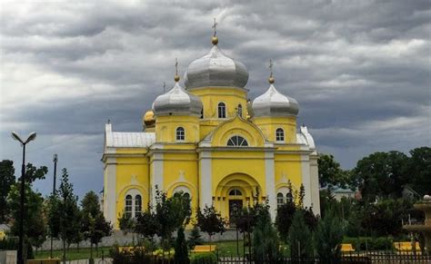 Moldova Travel 8 Reasons To Visit Including Wine Intrepid Travel Blog