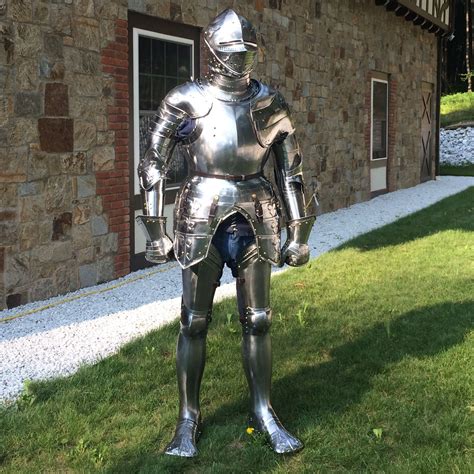 English Armour Of 16th Century Historical Armor Century Armor