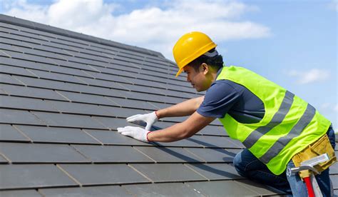 Emergency Roof Repair A Complete Homeowners Guide