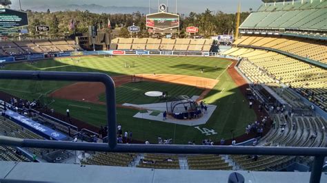 Avoid The Aisle Seats Here Dodger Stadium Infield Reserve 5 Review