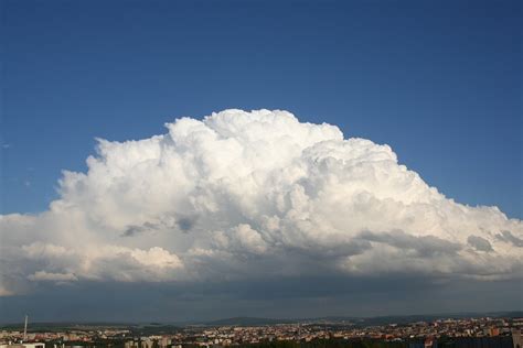 Cumulus Congestus In Počasí