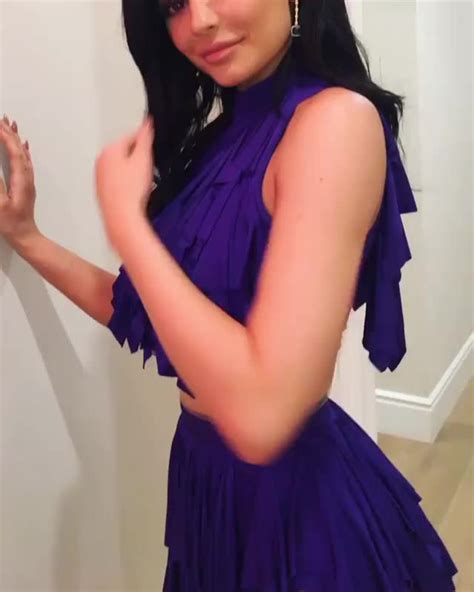 Kylie Jenner Purple Outfit 2  Create Discover And Share On Gfycat