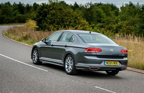 The volkswagen passat is a series of large family cars manufactured and marketed by the german automobile manufacturer volkswagen since 1973, and now in its eighth generation. 2018 Volkswagen Passat Priced from £22,605 in UK - Drivers ...