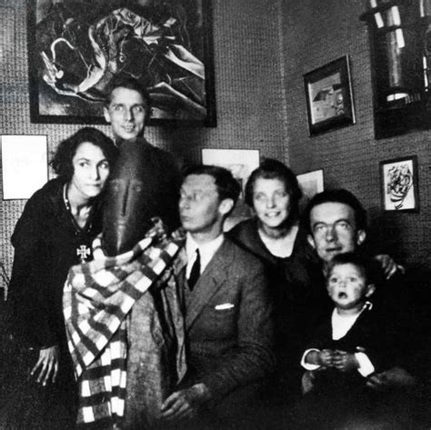 Max Ernst En De Surrealistische Driehoeksverhouding Die Hij Had Met