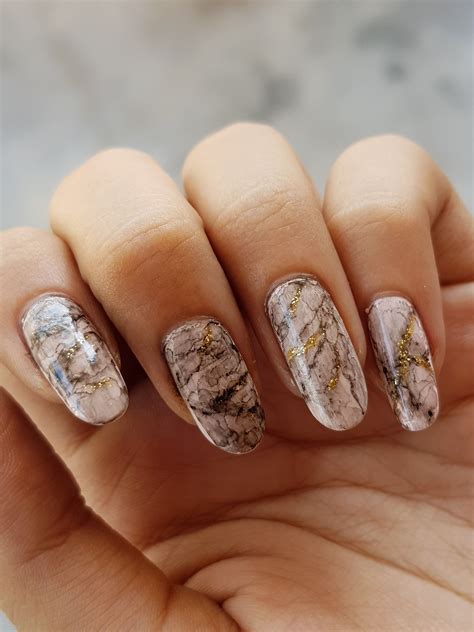 Easy To Do Marble Nail Art Using Sharpie Or Marker And Rubbing Alcohol White Nail Designs Nail