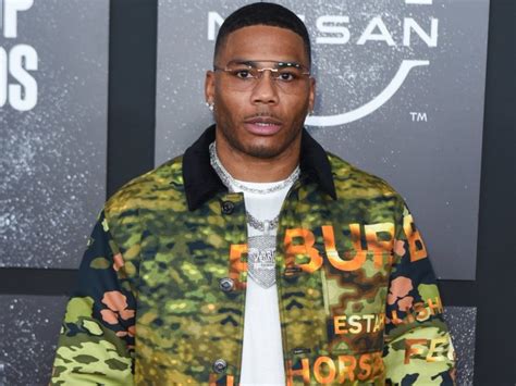 nelly oral video rapper apologises for leaked sex tape metro news