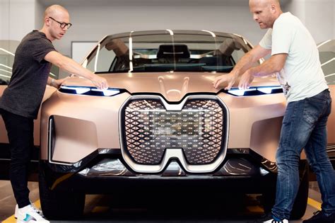 Bmw Vision Inext Shows The Way Forward For A New Electric Suv