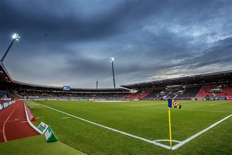Oben brabanter löwe unten limburgischer löwe Eintracht Braunschweig: Stadionvorstellung