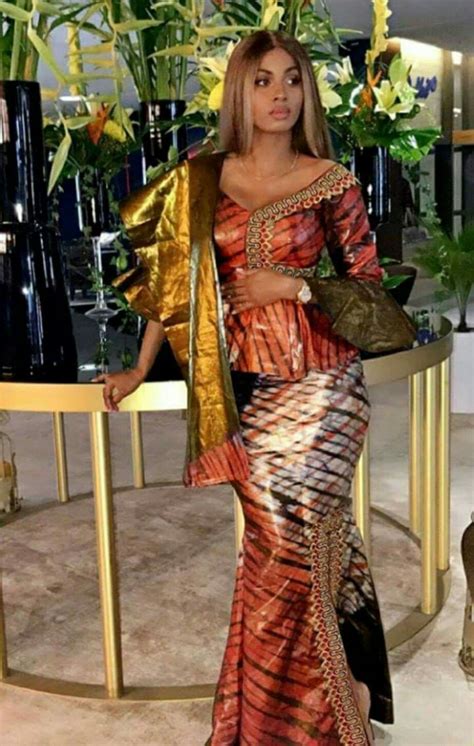 Queency 2019 mode africaine bazin brocart tissu pour la vente en gros . Épinglé par Merry Loum sur Sénégalaise | Mode africaine ...