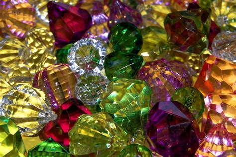 Gems designs and manufactures a broad portfolio of liquid level, flow, and pressure sensors, miniature solenoid valves, proximity switches and integrated fluid management solutions. PA Shorts: Gems - Piano Addict