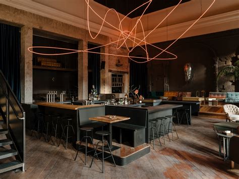 „Kink“-Bar eröffnet in Berlin | AD Magazin