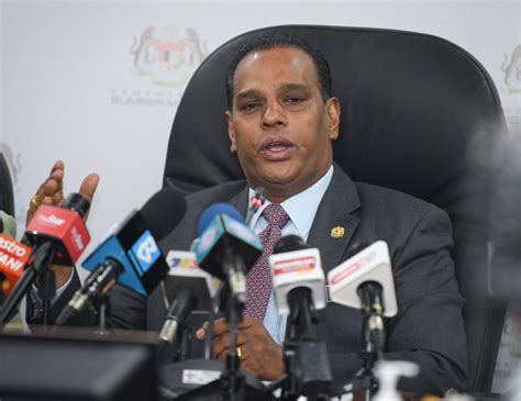 New foreign workers working in malaysia beginning or after 1 january 2019 will have to be registered directly with socso under the employment injury scheme by their employers. Govt looking into Socso contributions for self-employed ...