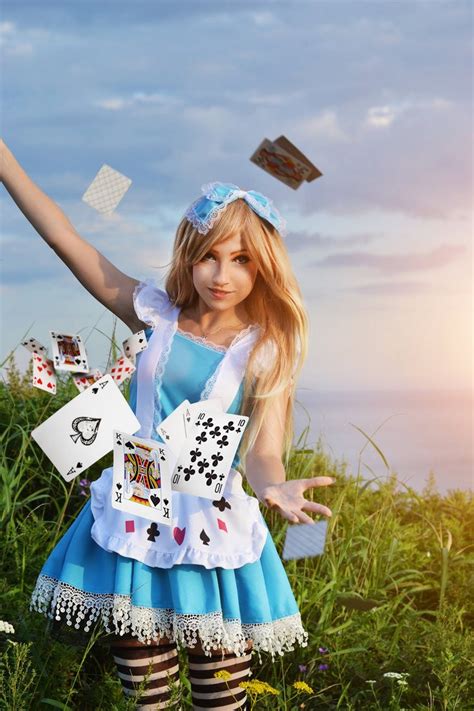 An Awesome Collection Of Alice In Wonderland Cosplay